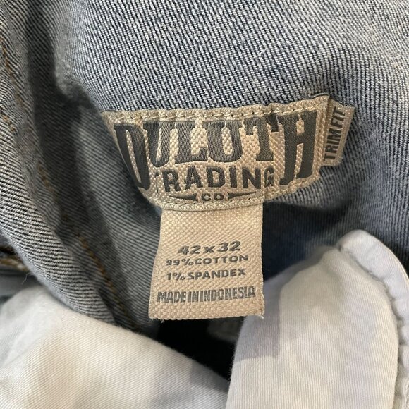 Duluth Trading Flex Weekender Jeans Mens Size 42x32 Style & Comfort Denim - Picture 4 of 7